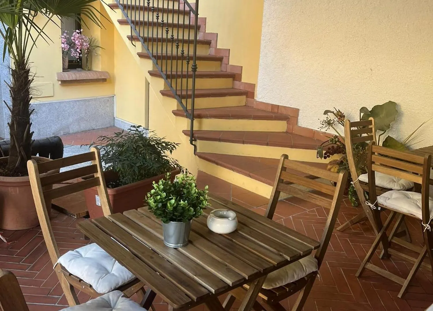 Monolocale Beatrice Abbadesse Guest House Milano Aparthotel