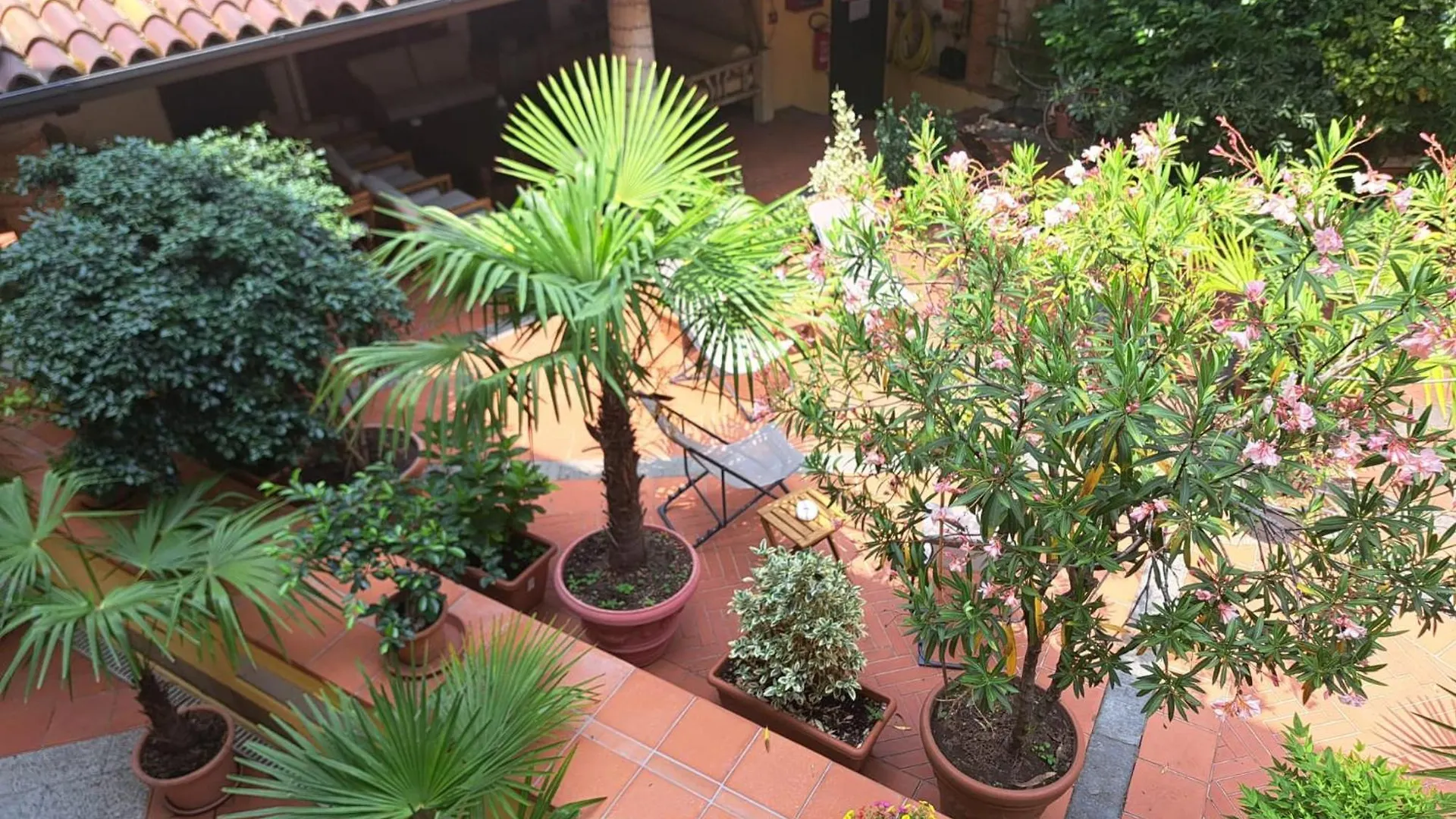 Monolocale Beatrice Abbadesse Guest House Milano Italia